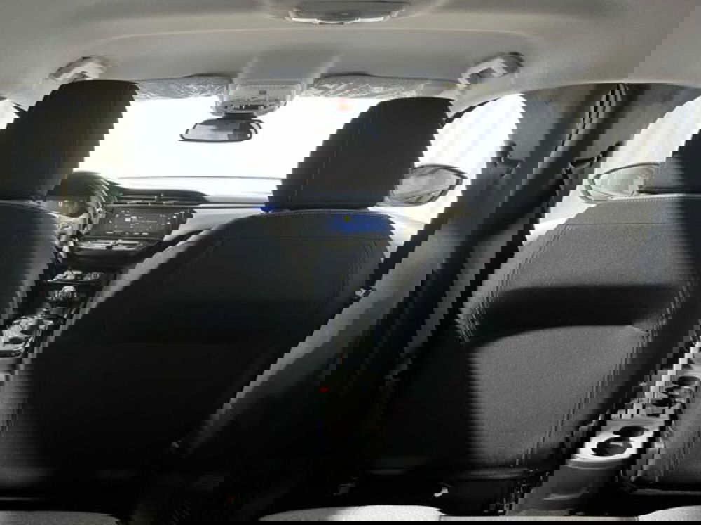 Opel Corsa nuova a Sondrio (16)