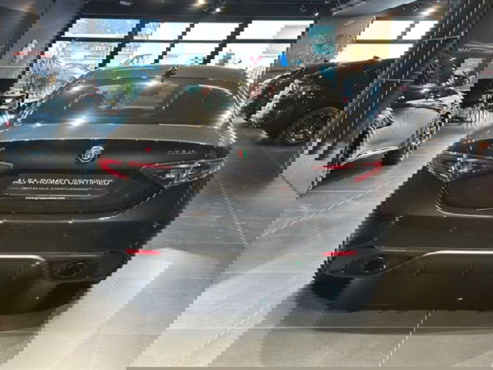 Alfa Romeo Giulia nuova a Sondrio (4)