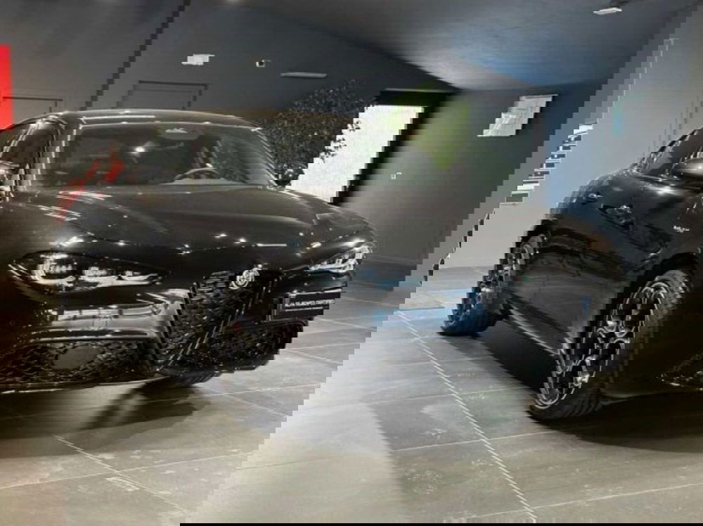 Alfa Romeo Giulia nuova a Sondrio (7)