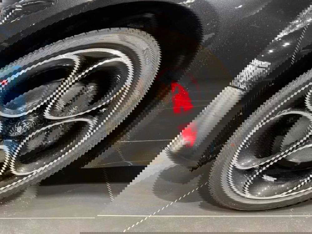 Alfa Romeo Giulia nuova a Sondrio (9)