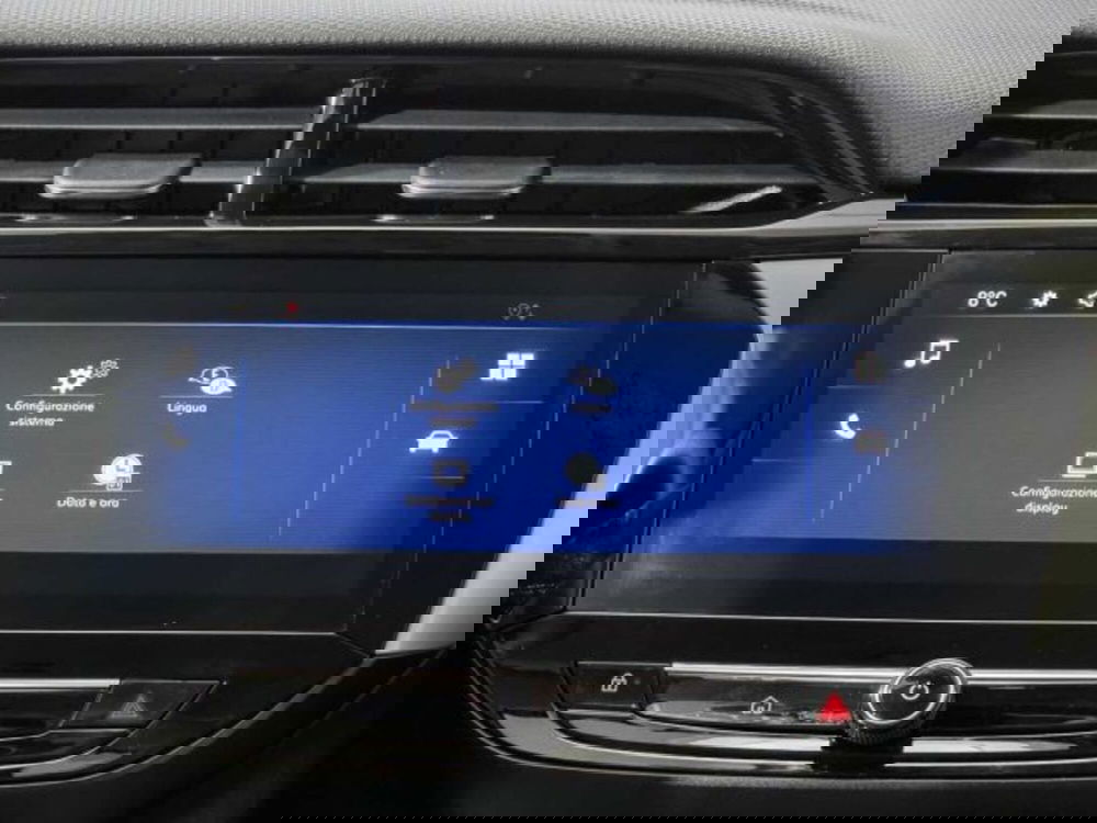 Opel Corsa nuova a Sondrio (18)