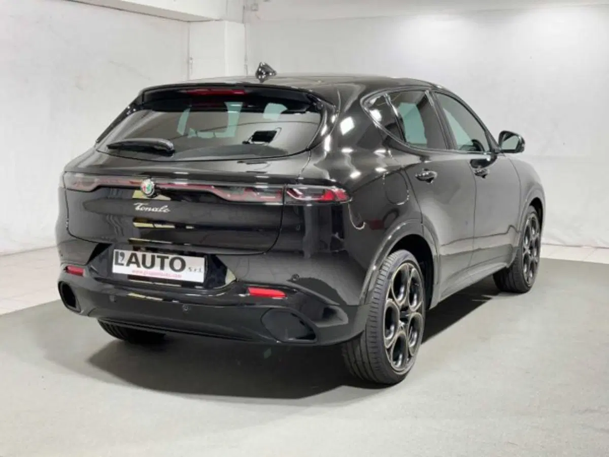 Alfa Romeo Tonale nuova a Sondrio (5)