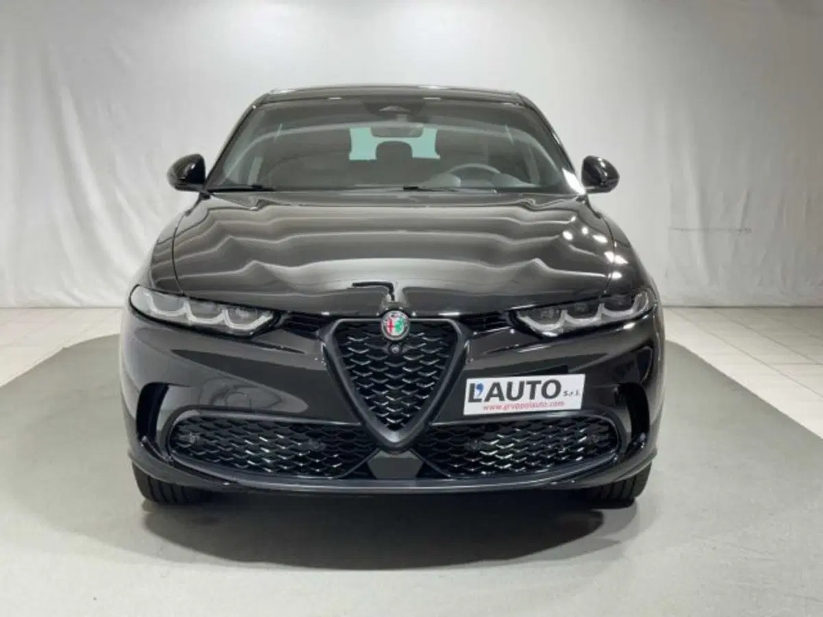 Alfa Romeo Tonale nuova a Sondrio (8)