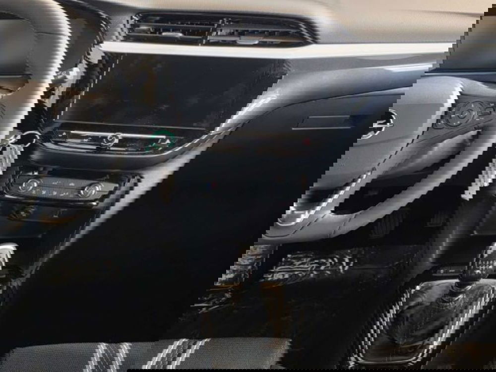 Opel Corsa nuova a Sondrio (13)