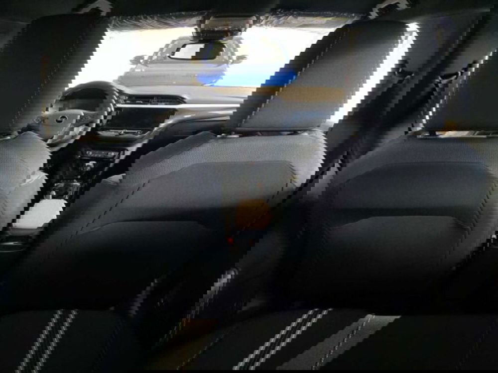 Opel Corsa nuova a Sondrio (16)