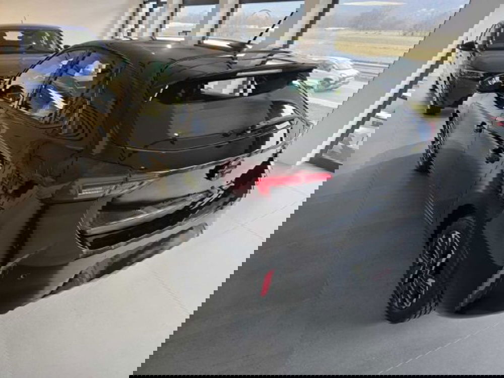 Opel Corsa nuova a Sondrio (3)