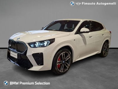 BMW iX2 edrive 20 MSport Pro del 2025 usata a Verona