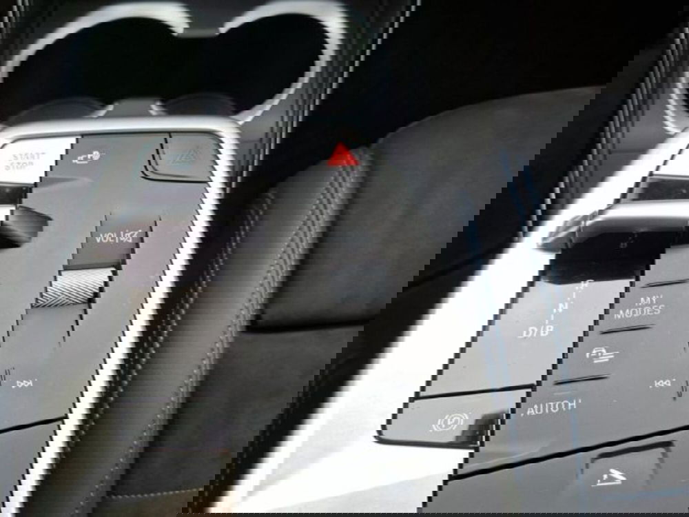 BMW iX2 usata a Verona (12)