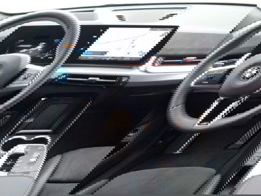 BMW iX2 usata a Verona (8)