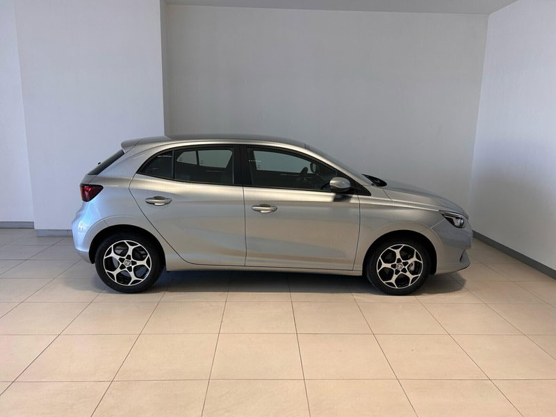 Mg MG3 usata a Napoli (5)