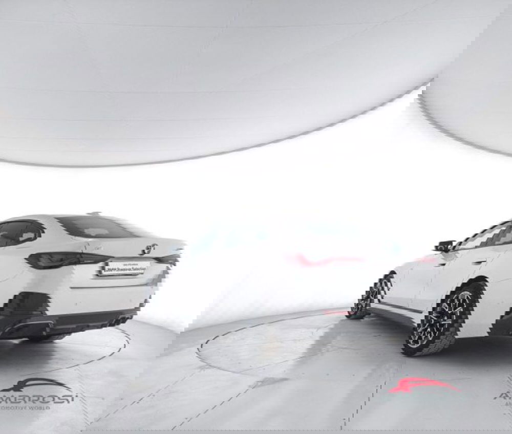 BMW i4 usata a Perugia (4)