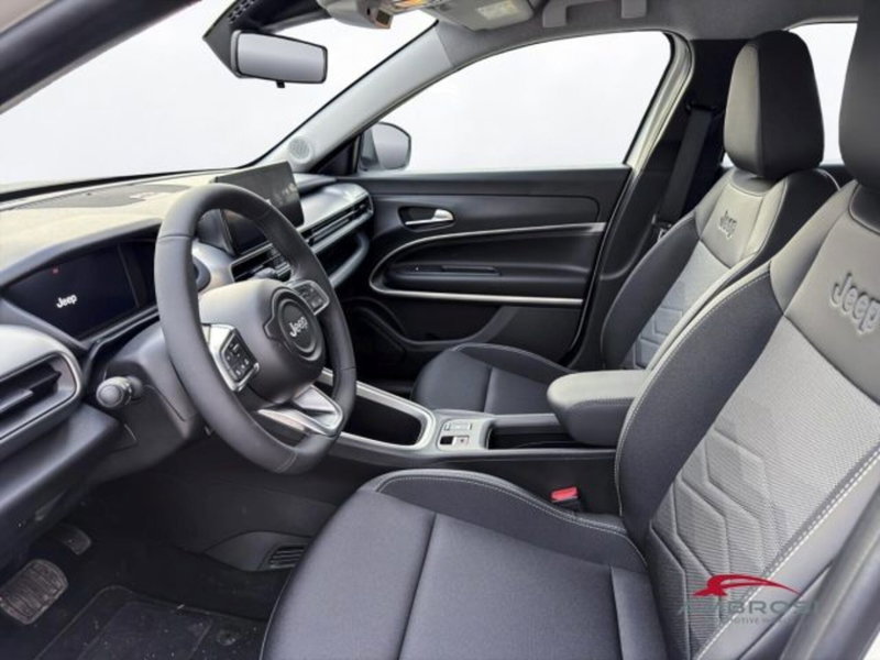 Jeep Avenger nuova a Perugia (10)