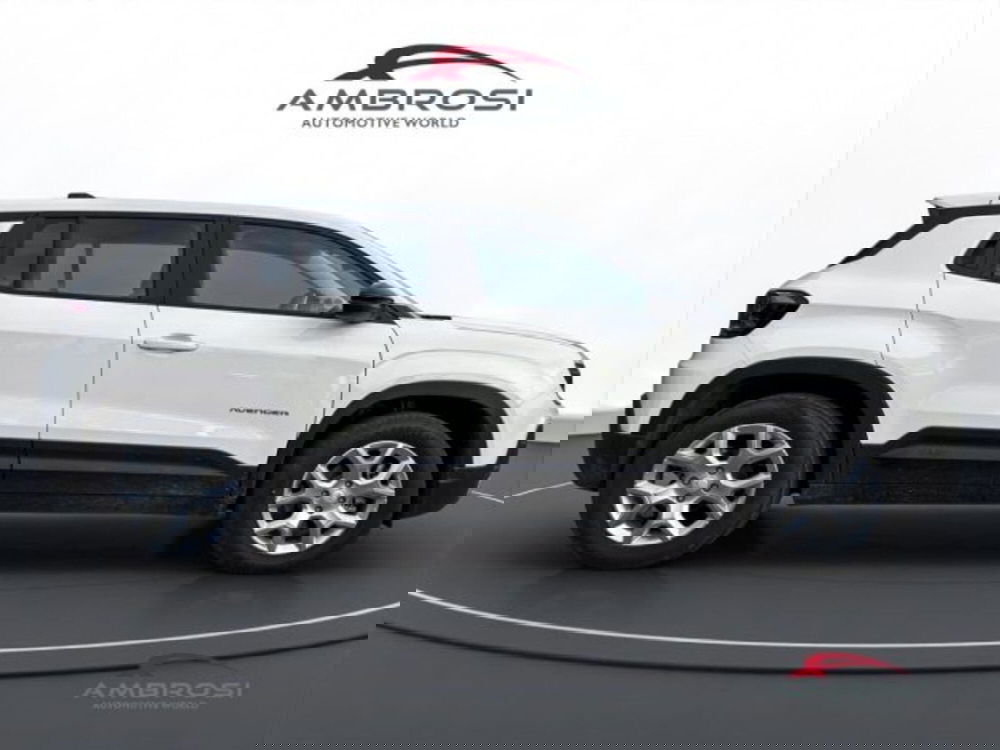 Jeep Avenger nuova a Perugia (5)