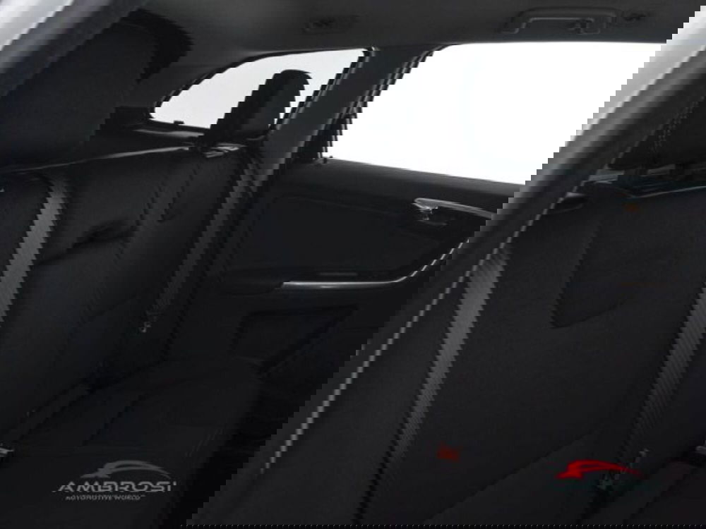 Volvo XC60 usata a Perugia (11)