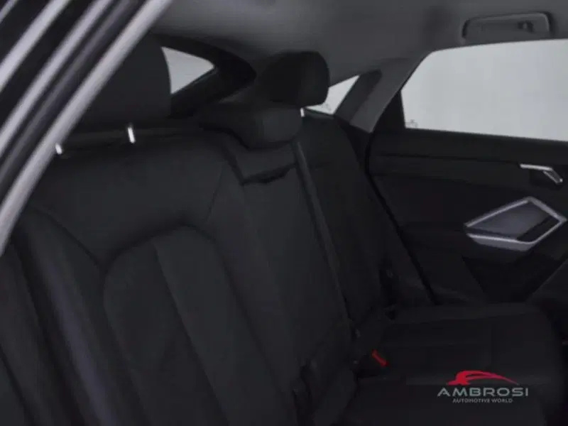 Audi Q3 Sportback usata a Perugia (11)