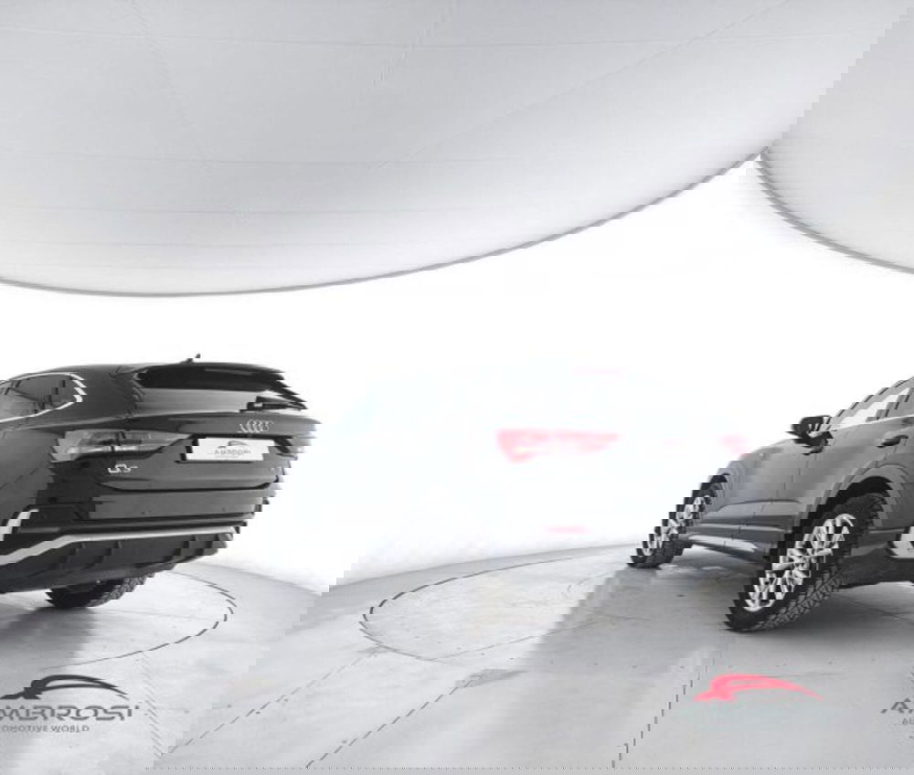 Audi Q3 Sportback usata a Perugia (4)