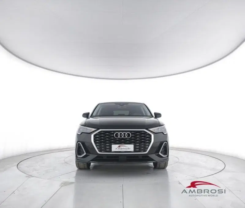 Audi Q3 Sportback usata a Perugia (5)