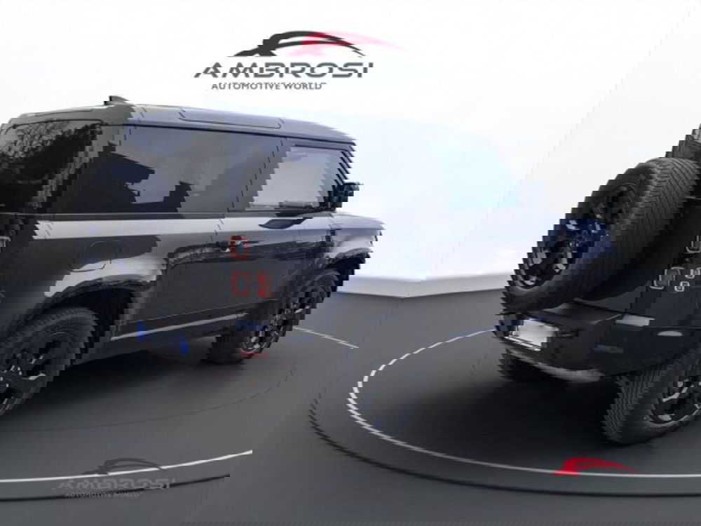 Land Rover Defender nuova a Perugia (3)