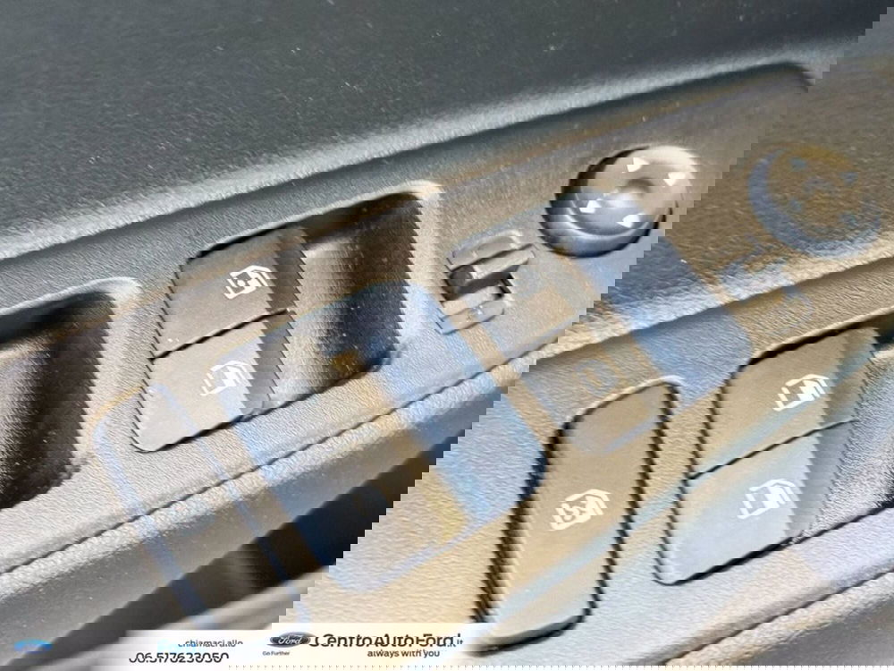 Hyundai i10 usata a Roma (19)