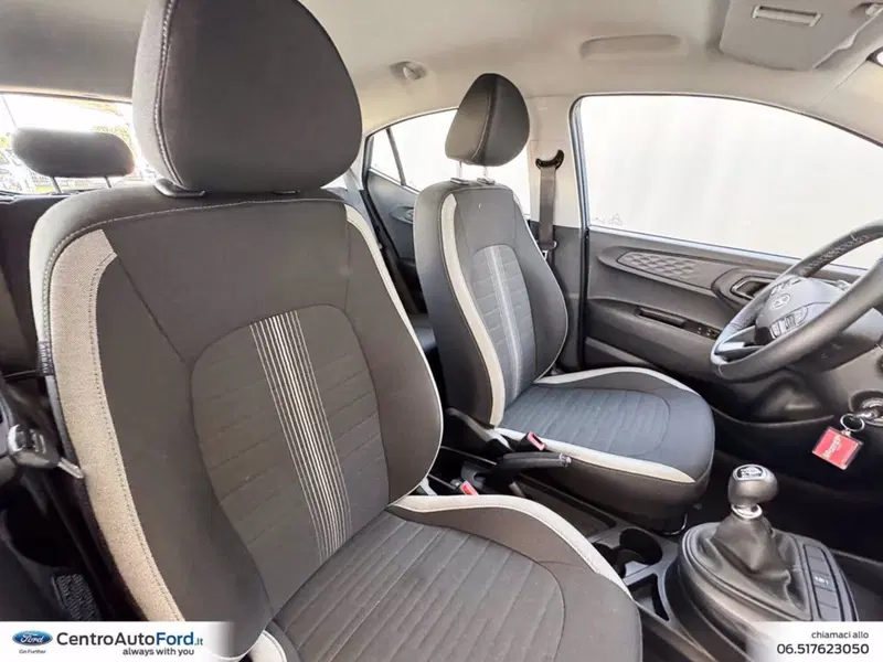 Hyundai i10 usata a Roma (7)
