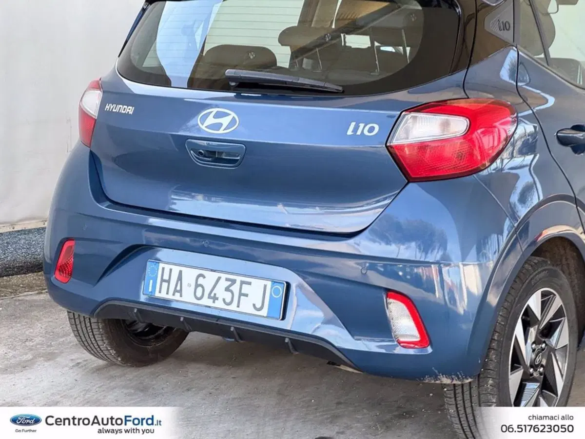 Hyundai i10 usata a Roma (17)