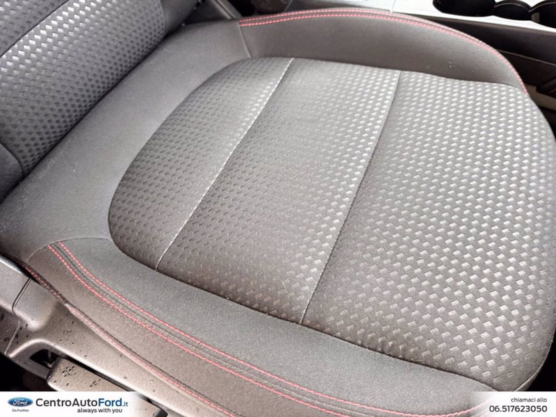 Ford Kuga usata a Roma (8)