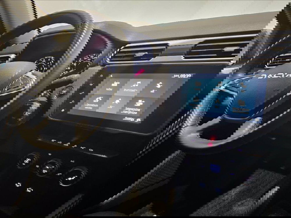 Dacia Duster usata a Palermo (11)