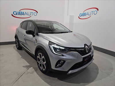 Renault Captur Full Hybrid E-Tech 145 CV Intens del 2023 usata a Palermo
