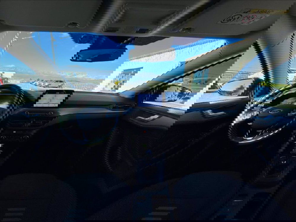 Ford Focus Station Wagon usata a Matera (9)