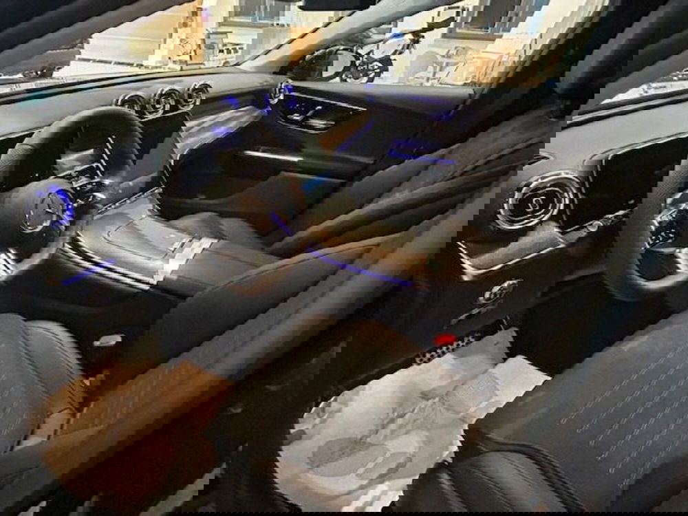 Mercedes-Benz GLC Coupé nuova a Potenza (9)