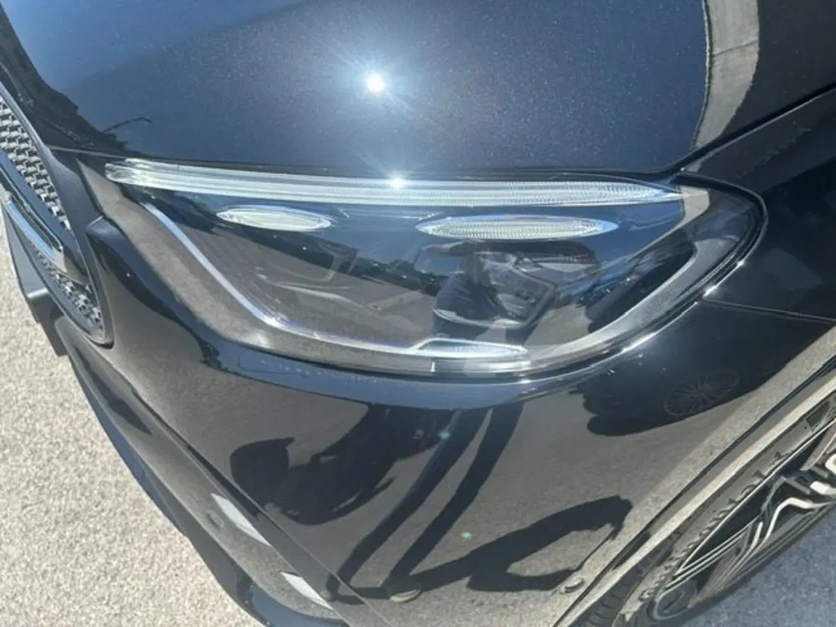 Mercedes-Benz GLC nuova a Potenza (18)