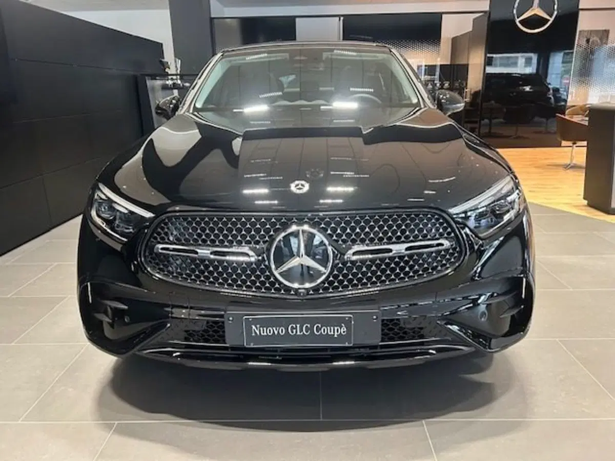 Mercedes-Benz GLC nuova a Potenza (2)