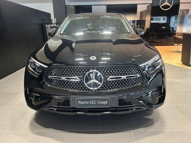 Mercedes-Benz GLC nuova a Potenza (2)