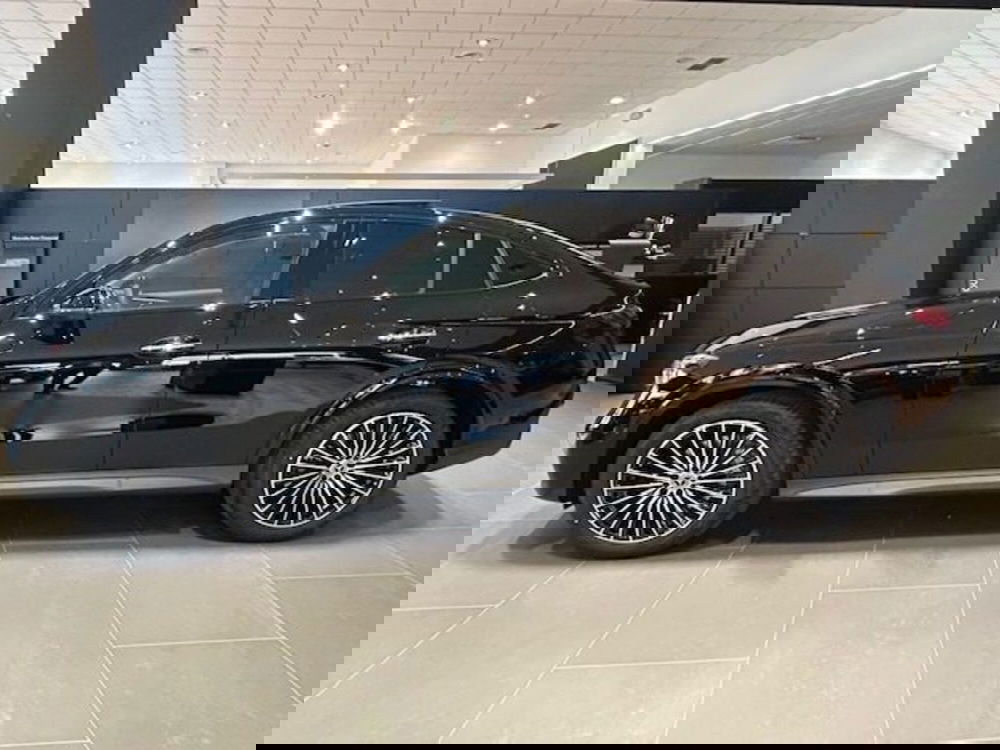 Mercedes-Benz GLC nuova a Potenza (3)