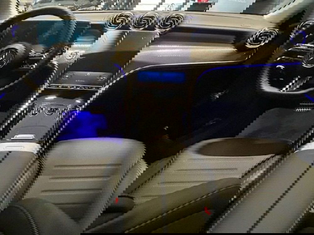 Mercedes-Benz GLC nuova a Potenza (5)