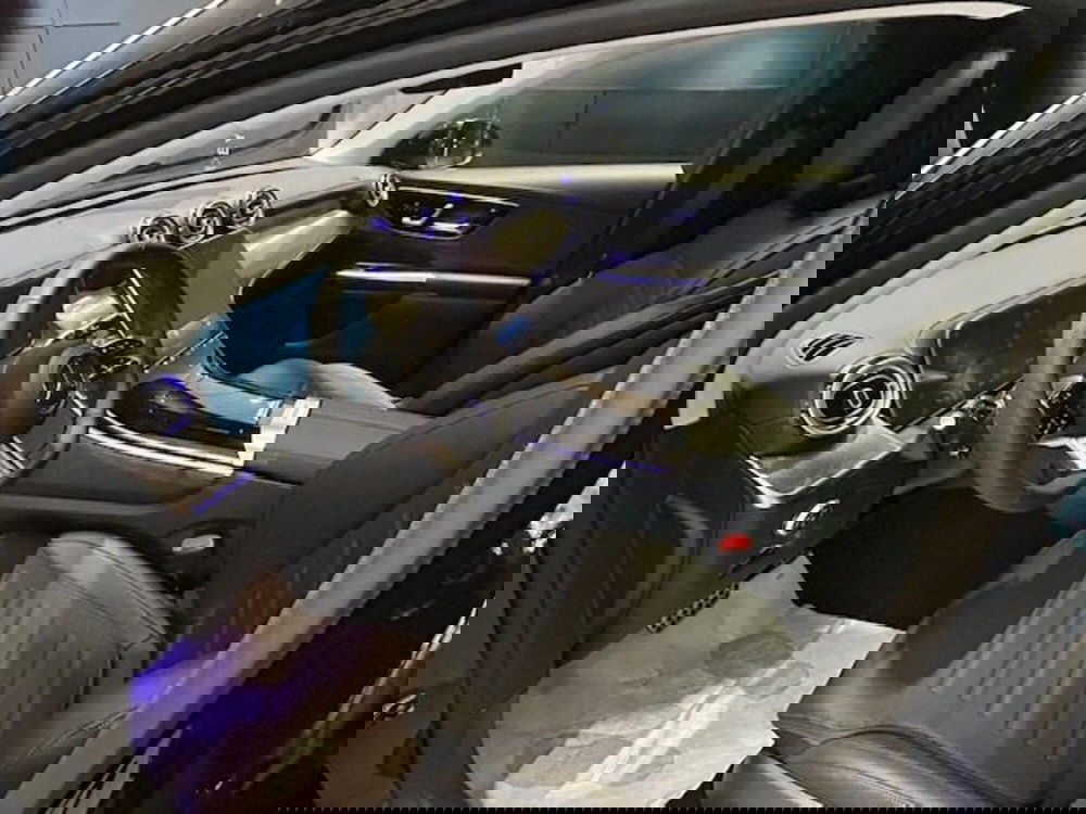 Mercedes-Benz GLC nuova a Potenza (8)