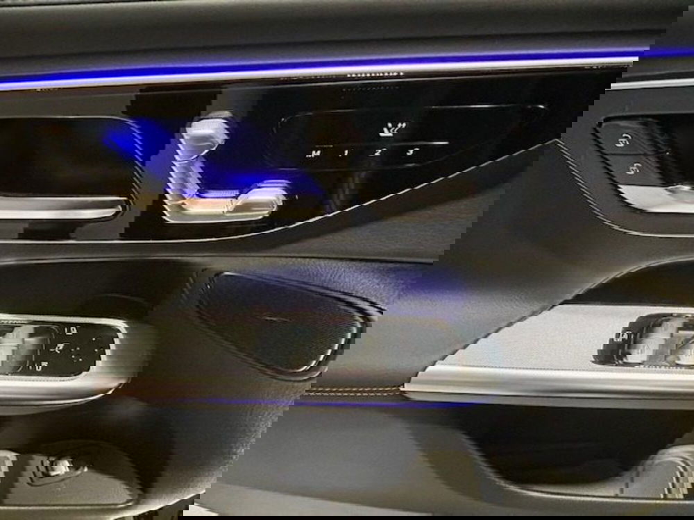 Mercedes-Benz GLC nuova a Potenza (9)