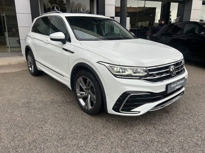 Volkswagen Tiguan 2.0 TDI 150 CV SCR DSG 4MOTION R-Line del 2022 usata a Potenza