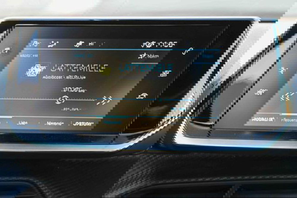 Peugeot 2008 nuova a Torino (18)