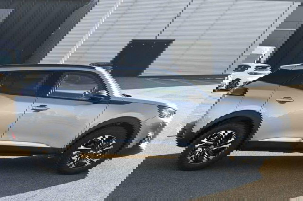 Peugeot 2008 nuova a Torino (4)