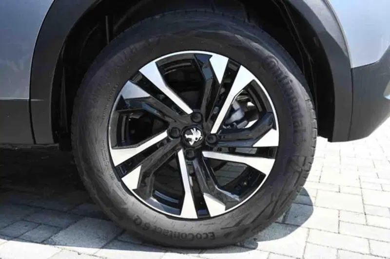 Peugeot 2008 nuova a Torino (6)
