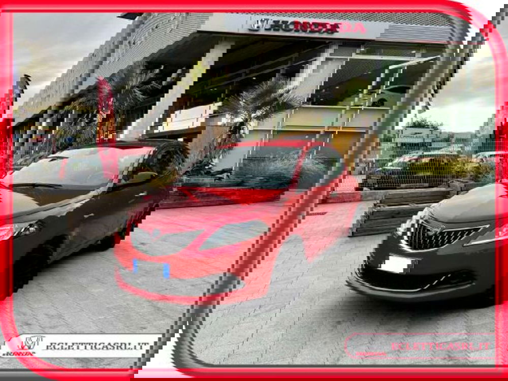 Lancia Ypsilon usata a Savona