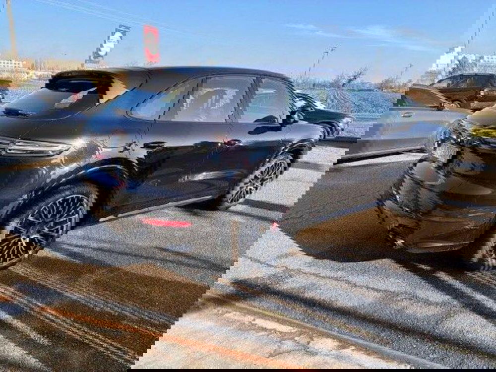 Porsche Cayenne Coupé usata a Milano (4)