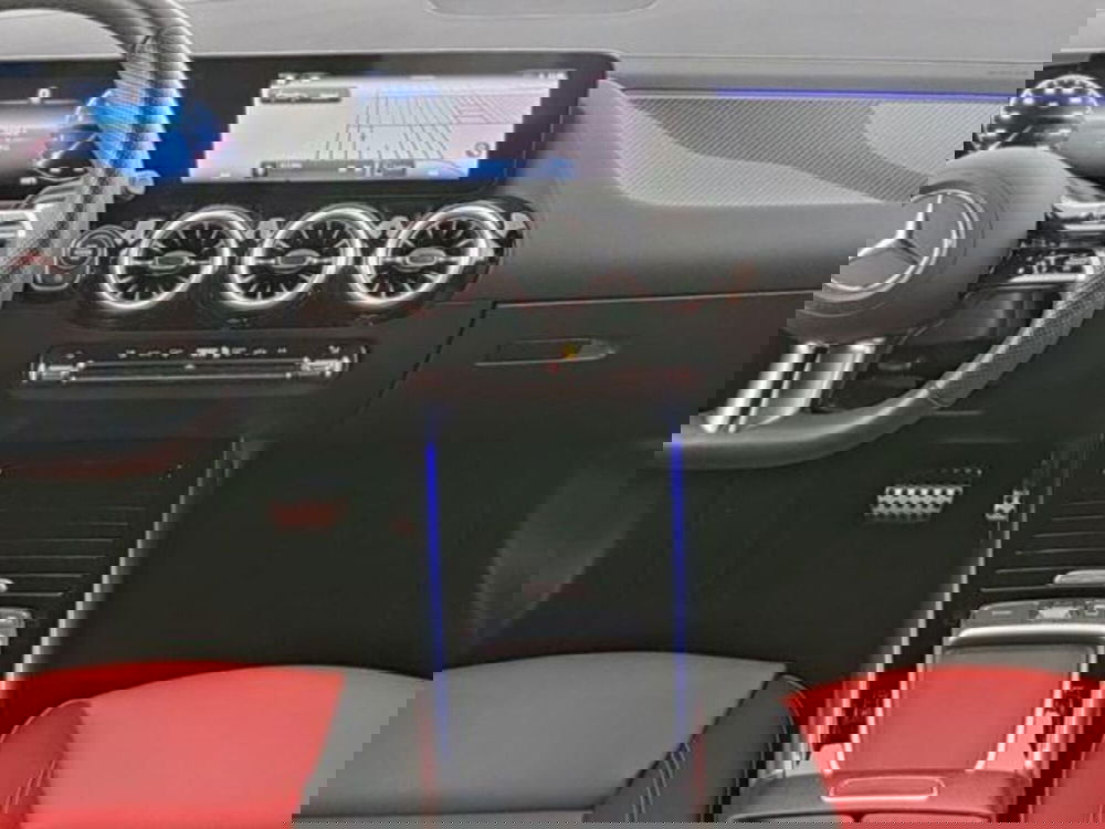 Mercedes-Benz GLA SUV usata a Milano (8)