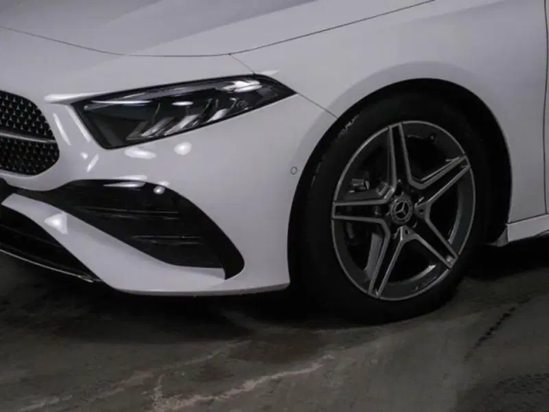 Mercedes-Benz Classe A usata a Milano (3)