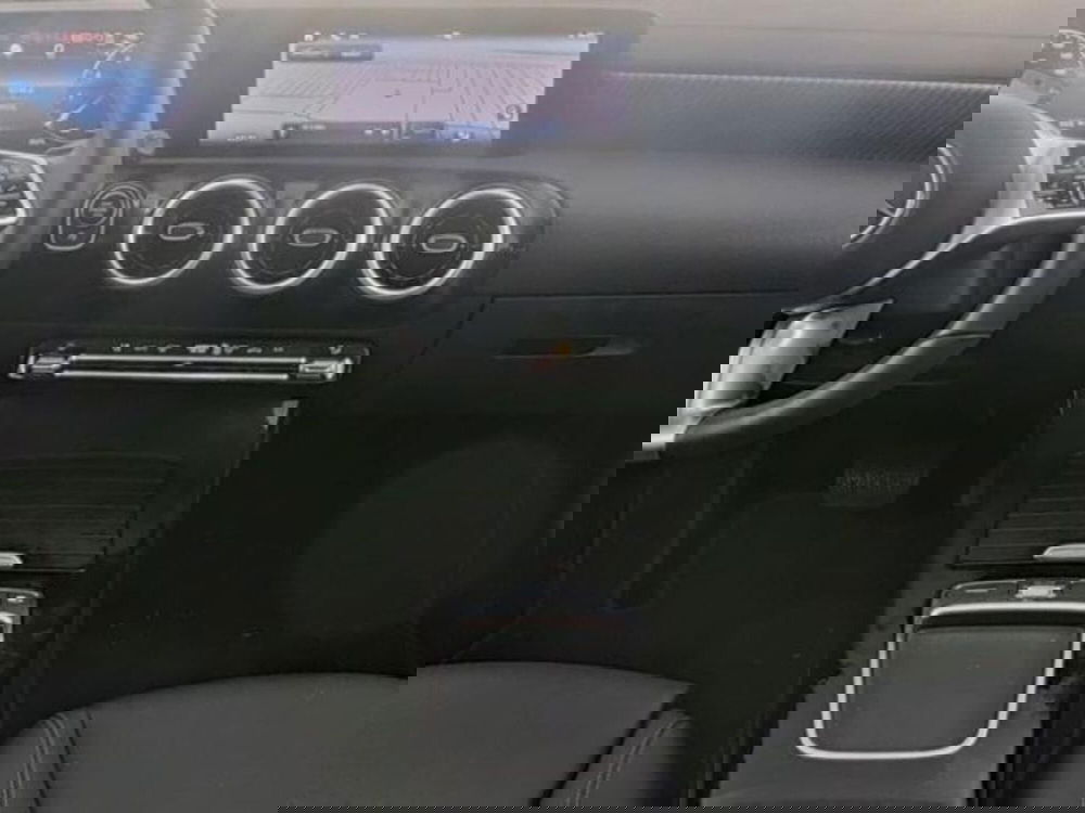 Mercedes-Benz CLA usata a Milano (7)