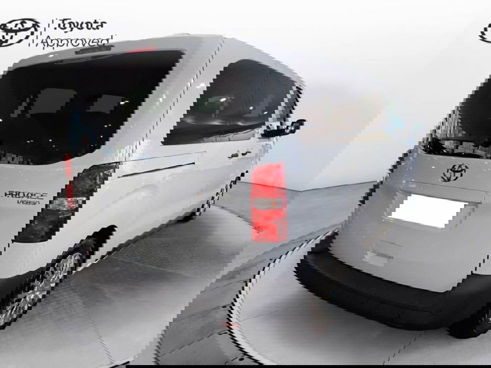 Toyota Proace Verso usata a Torino (6)