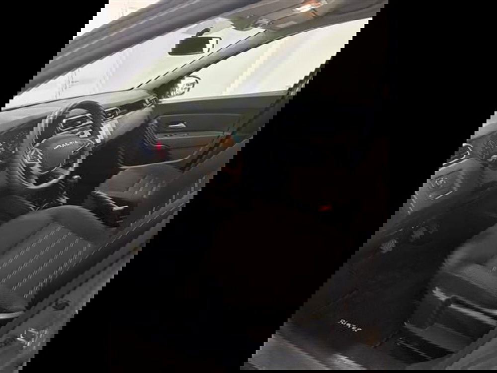 Dacia Duster usata a Siena (11)