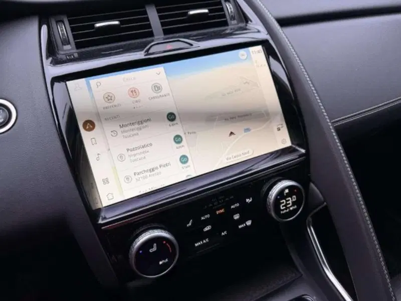 Jaguar E-Pace usata a Siena (11)