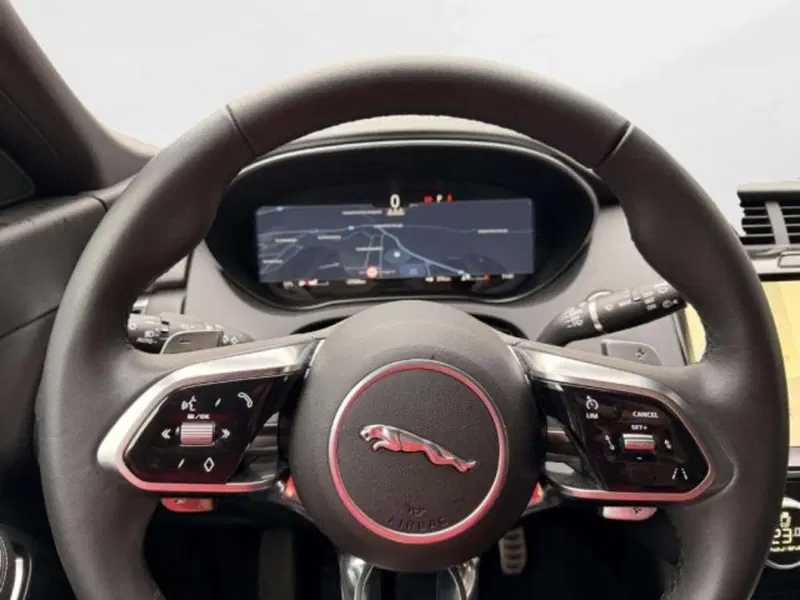 Jaguar E-Pace usata a Siena (14)
